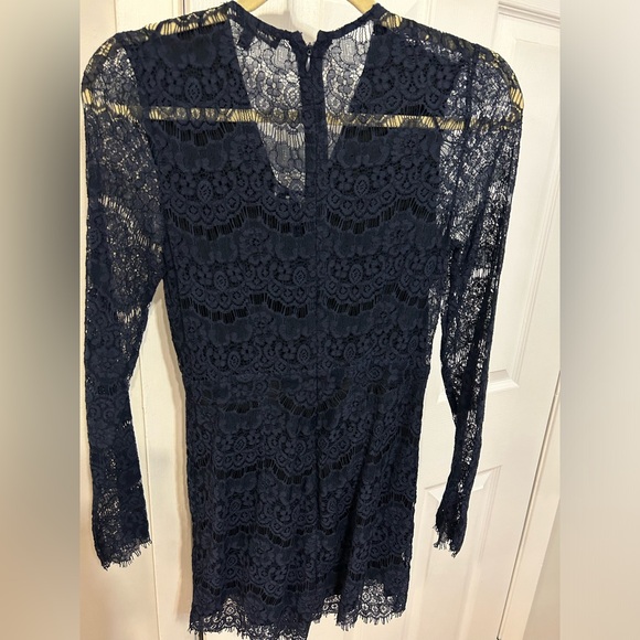 Romeo & Juliet couture, Blue Lace Jumpsuit, Size M, excellent condition. - Picture 5 of 5